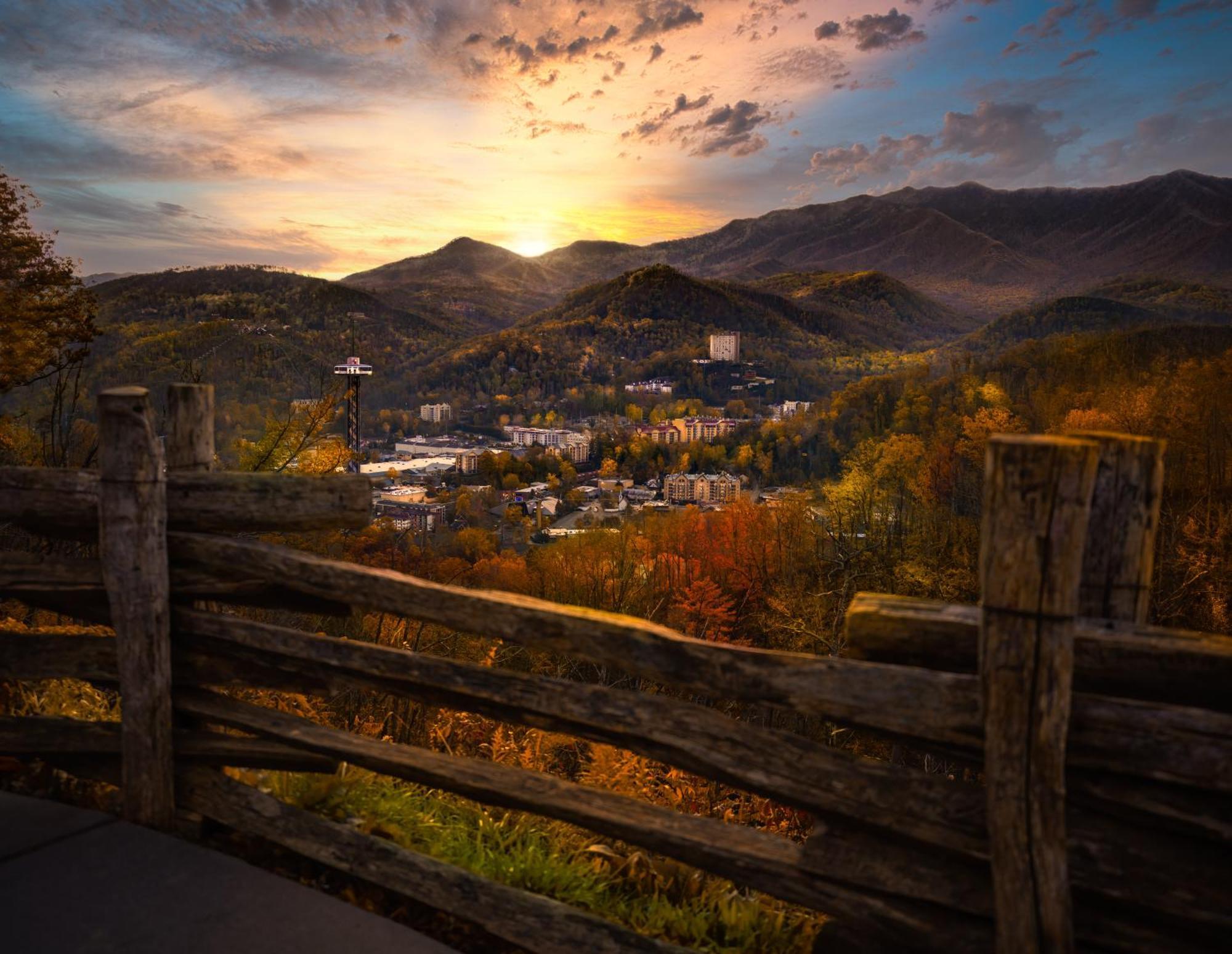 Papa Bear, Hot Tub, Wifi, 1089 Free Tickets Each Paid Day, Dollywood And More Севьервилл Экстерьер фото